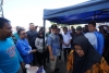 Gubernur Hadiri Final Festival Sandeq Teluk Mandar 2025, Masyarakat Antusias Serbu Pasar Murah