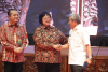 Menerima Penghargaan atas Pembinaan ProKlim tahun 2019