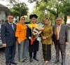 Selamat Dan Sukses, Abm Hadiri Wisuda Putra Ke 2